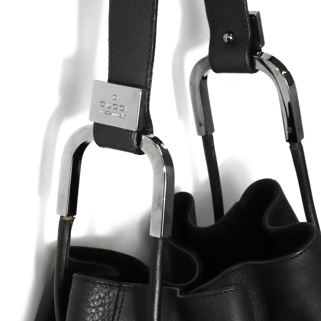 Gucci 001 Shoulder Bag Drawstring Leather Black — view 5