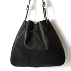 Gucci 001 Shoulder Bag Drawstring Leather Black — view 3