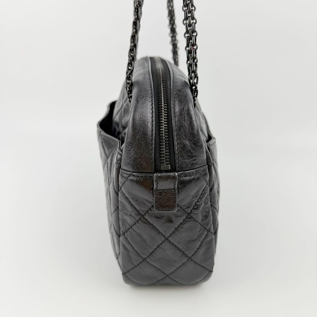 Chanel Quilted 2.55 Chain Shoulder Boston Bag Leather Black Vintage — view 6