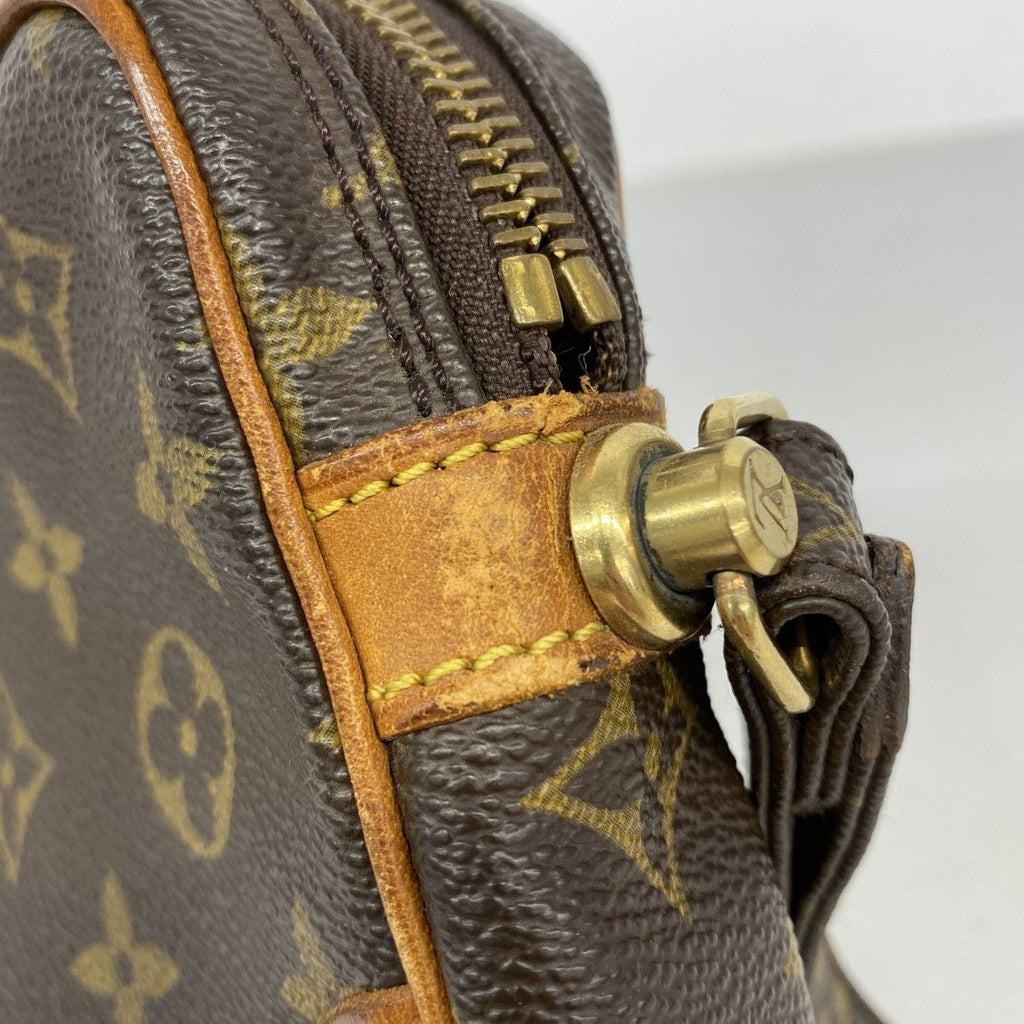 Louis Vuitton Clutch Monogram Marly Dragonne PM Brown — view 8