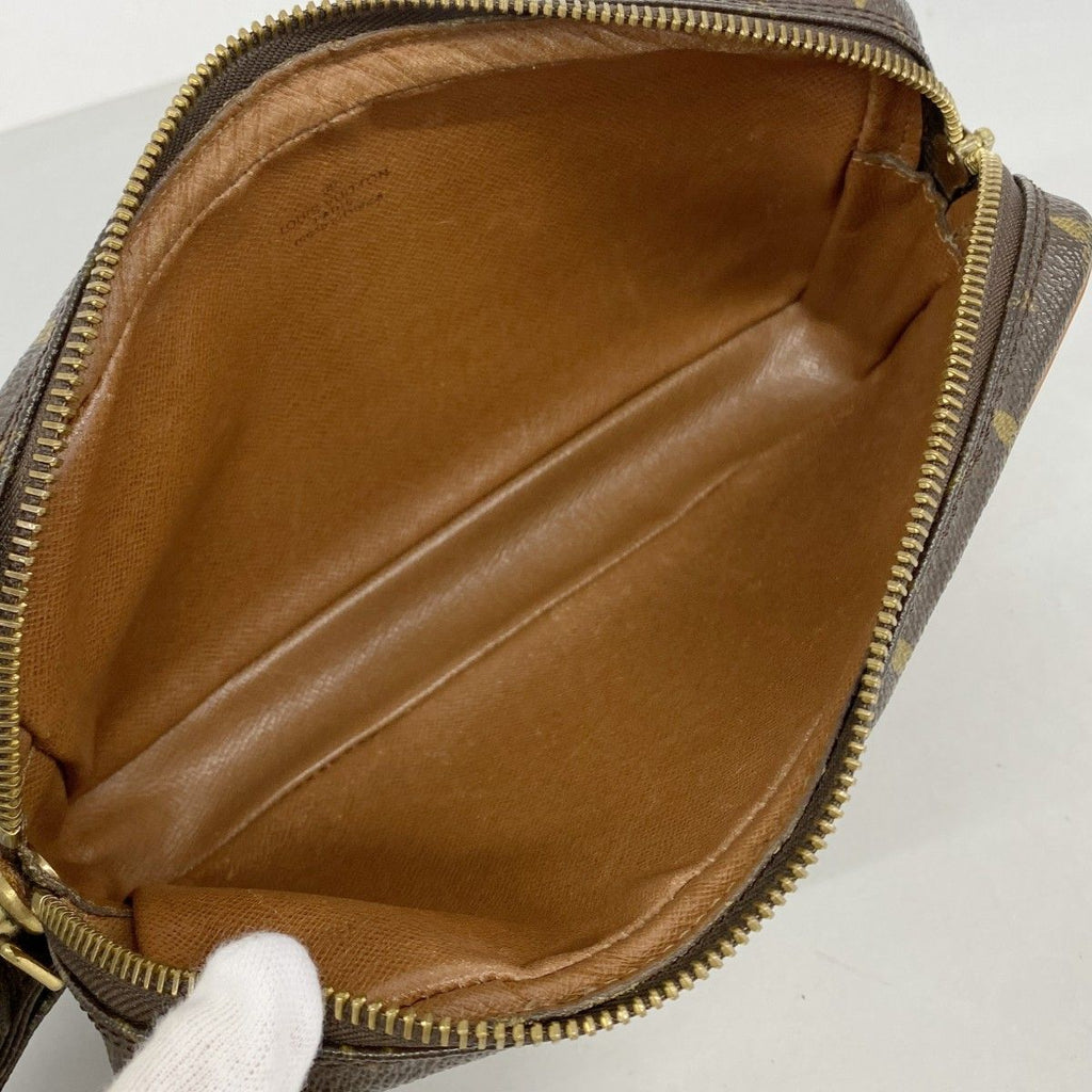 Louis Vuitton Clutch Monogram Marly Dragonne PM Brown — view 4