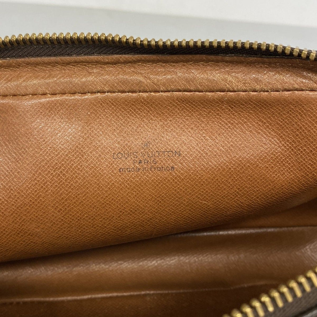Louis Vuitton Clutch Monogram Marly Dragonne PM Brown — view 5