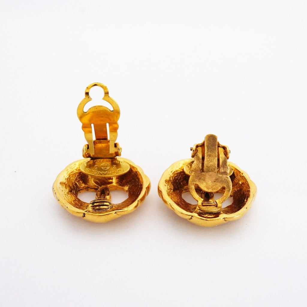 Chanel Earrings Vintage CC Logo Gold Plated — view 3