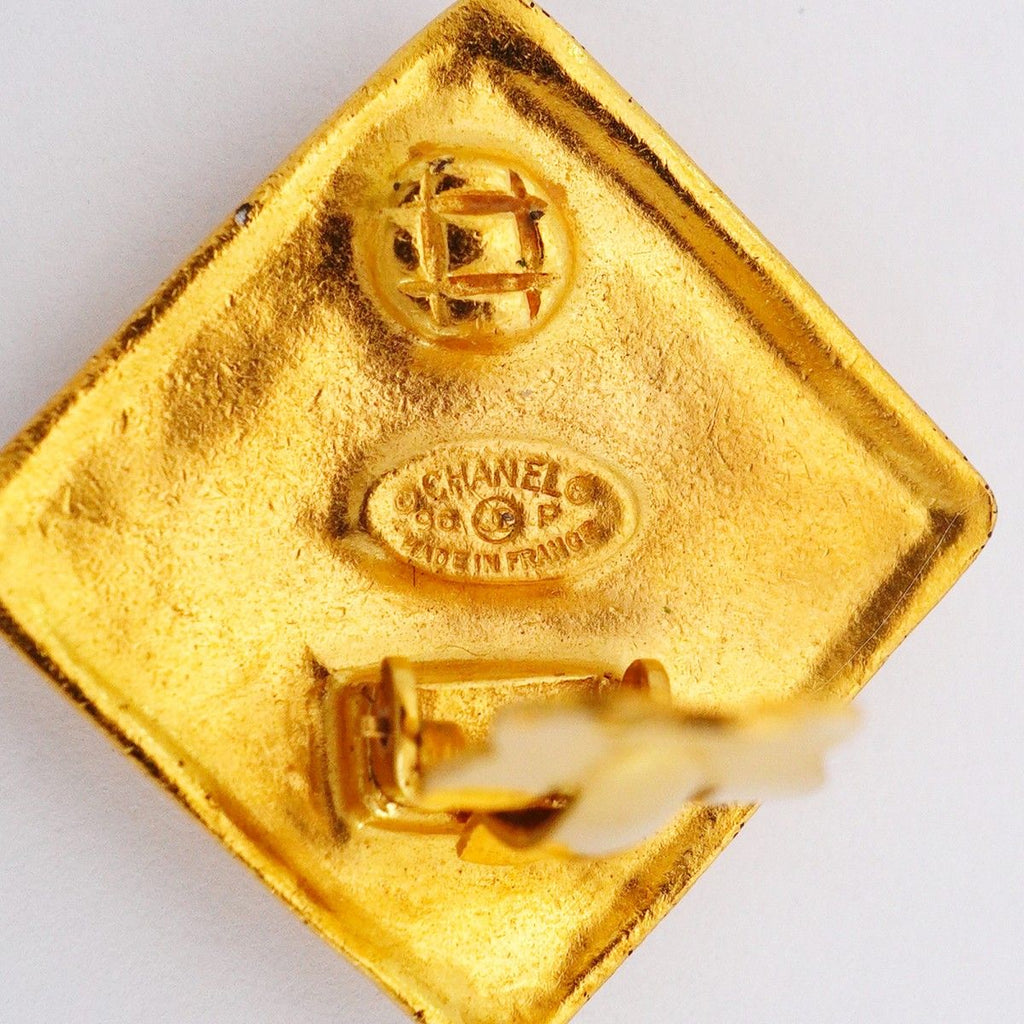 Chanel Earrings Vintage CC Logo Diamond — view 4