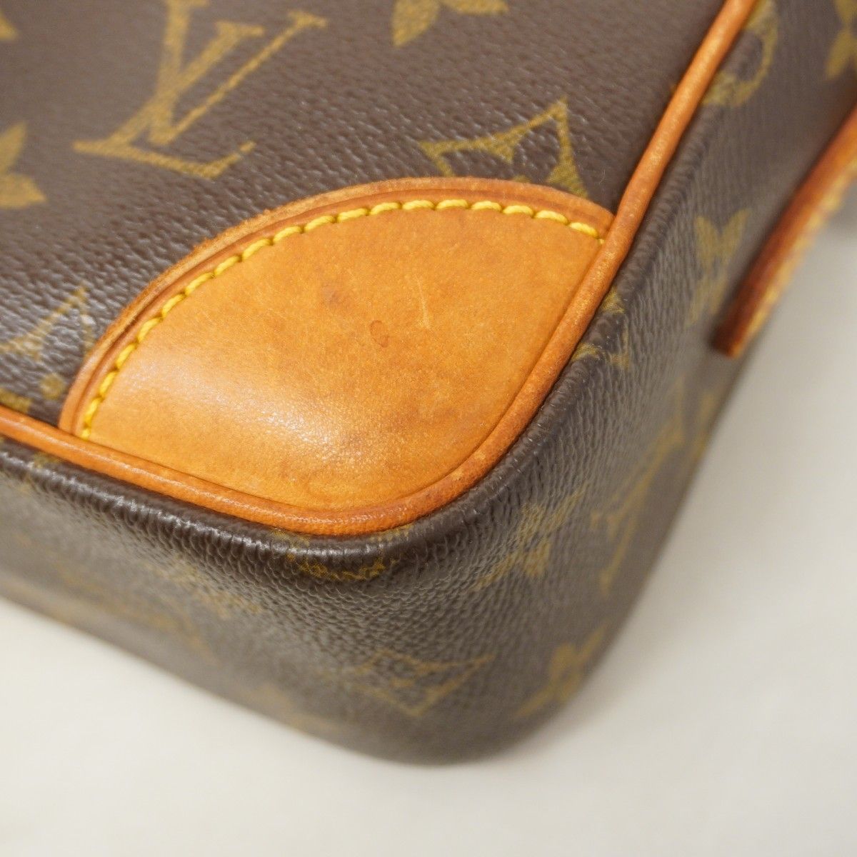 Louis Vuitton Shoulder Bag Monogram Trocadero 27 Brown — view 6