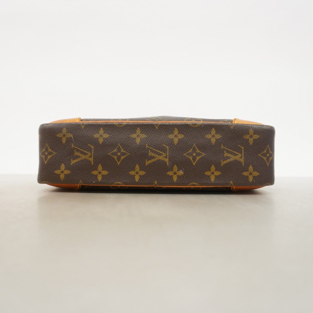 Louis Vuitton Shoulder Bag Monogram Trocadero 27 Brown — view 3