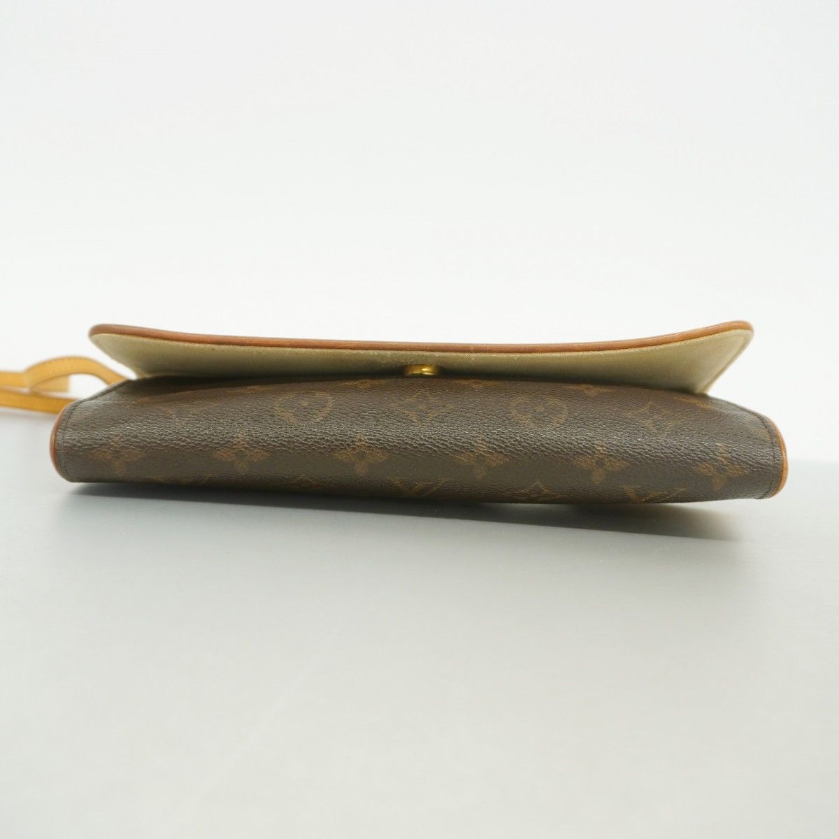 Louis Vuitton Shoulder Bag Monogram Pochette Twin GM Brown — view 3