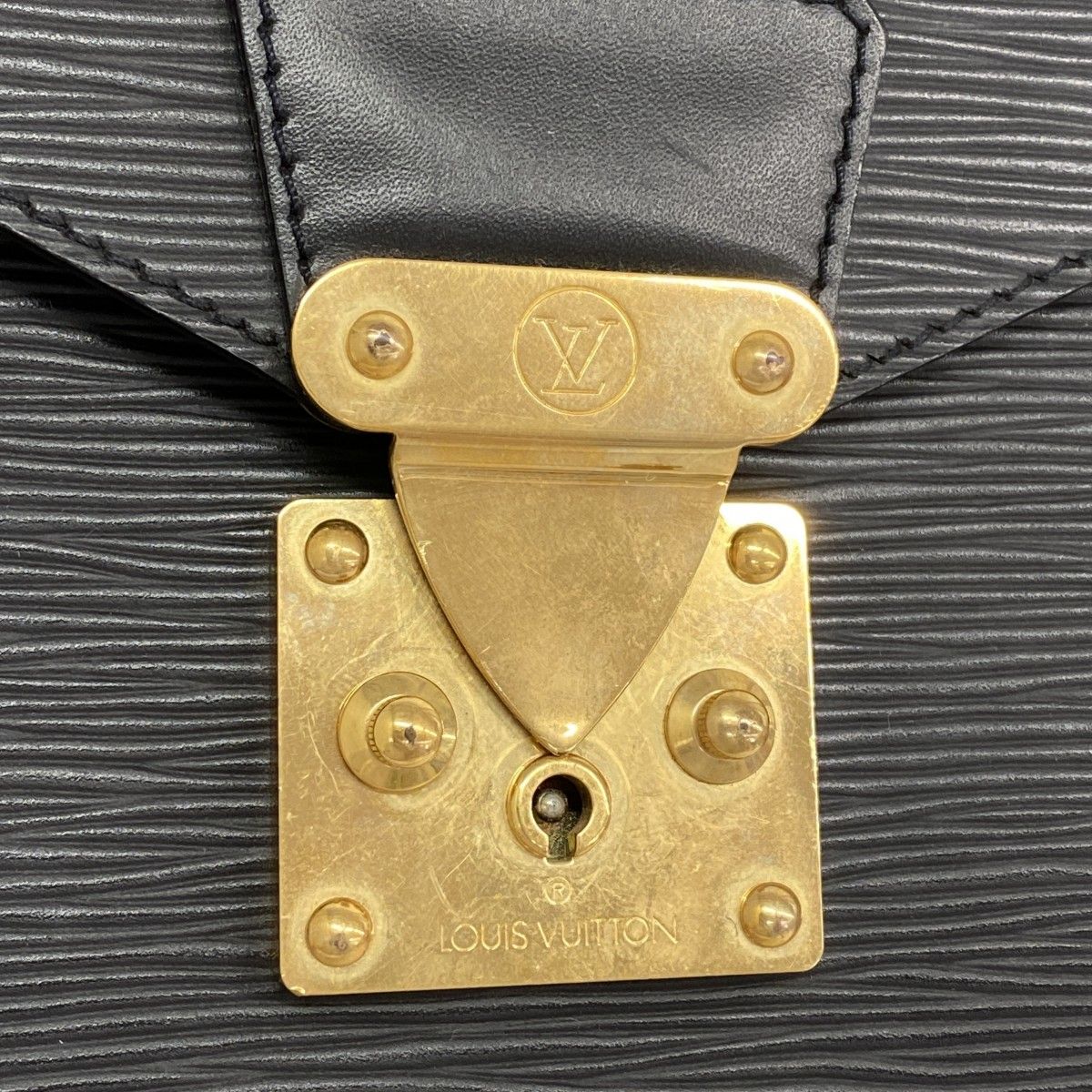 Louis Vuitton Handbag Epi Monceau Noir — view 9