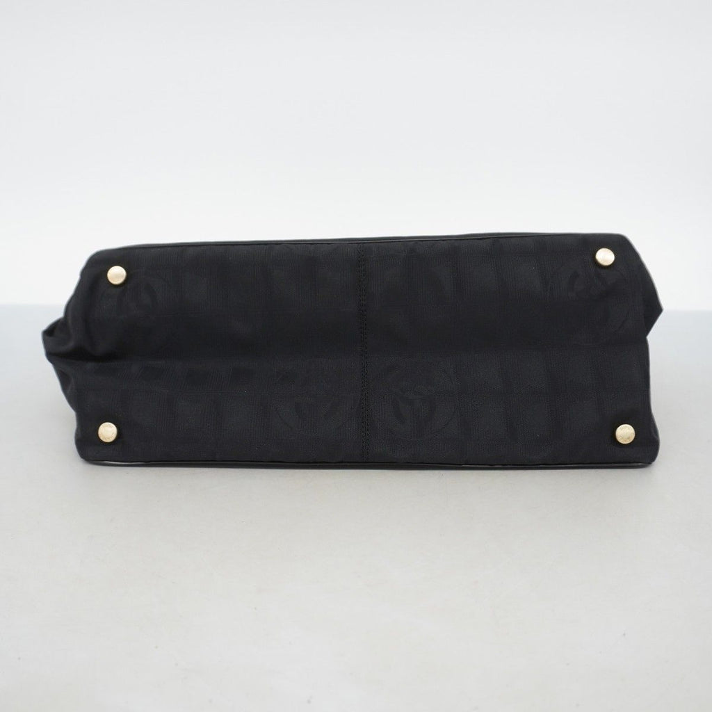 Chanel Tote New Travel Nylon Black Gold — view 3