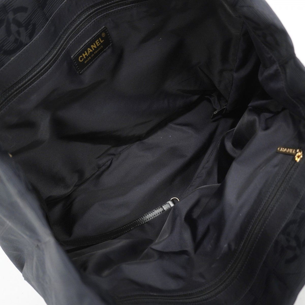Chanel Tote New Travel Nylon Black Gold — view 4