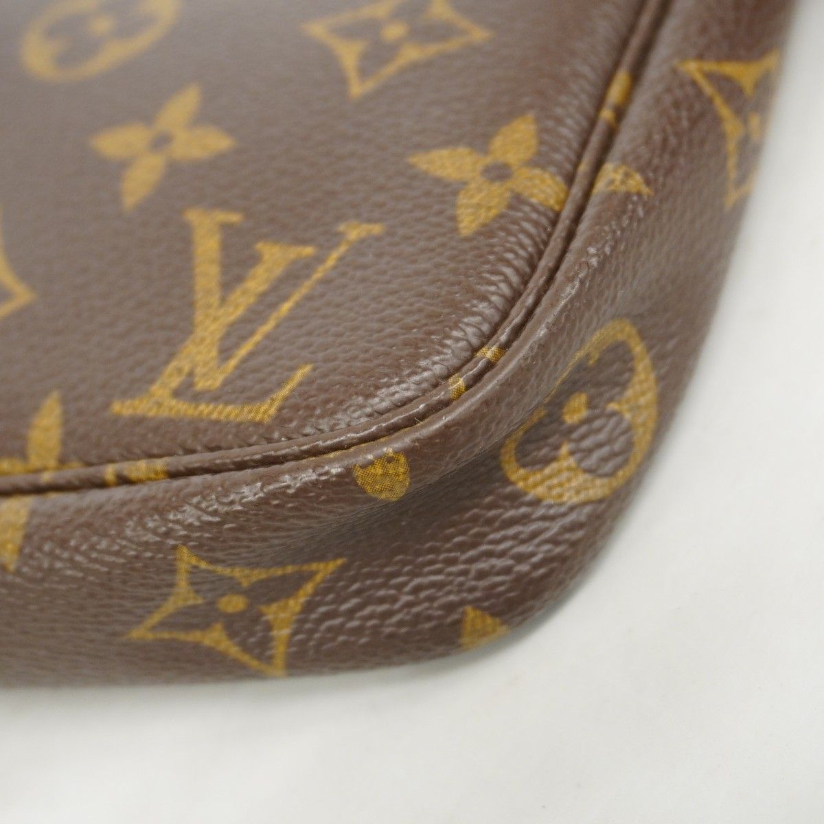 Louis Vuitton Pouch Monogram Pochette Brown — view 6