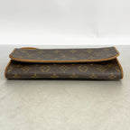 Louis Vuitton Shoulder Bag Monogram Pochette Twin GM Brown — view 3