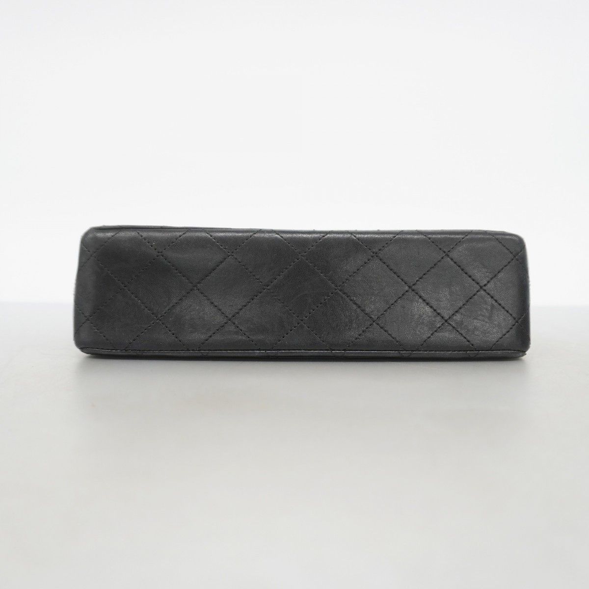 Chanel Shoulder Bag Quilted Lambskin Black Gold — view 3