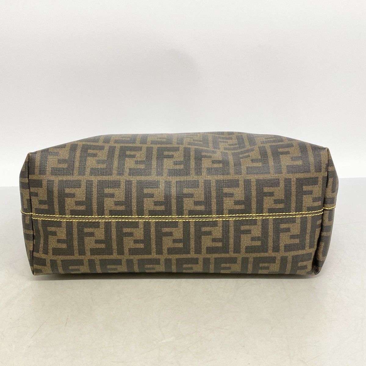 Fendi Tote Zucca Brown Gold — view 3