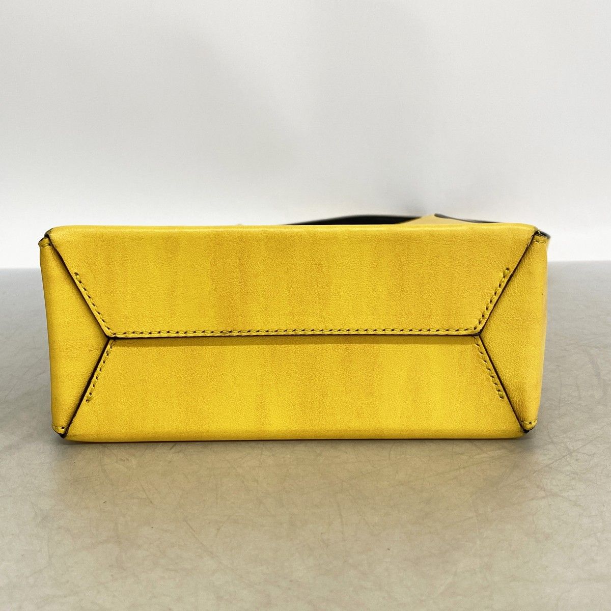 Fendi Handbag Shopping Bag Leather Yellow Gold 2-Way — view 3