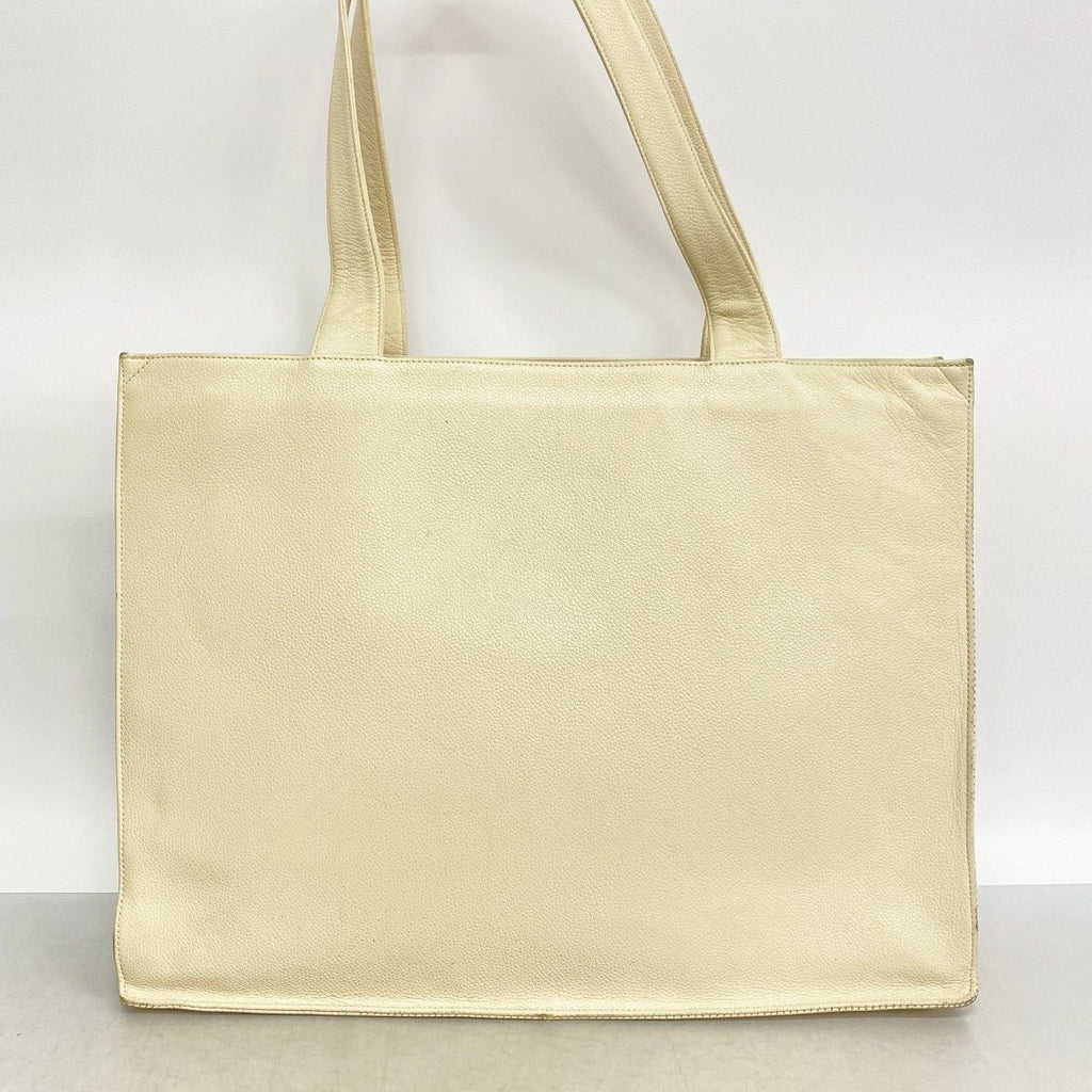 Chanel Tote Caviar Leather White Gold — view 9