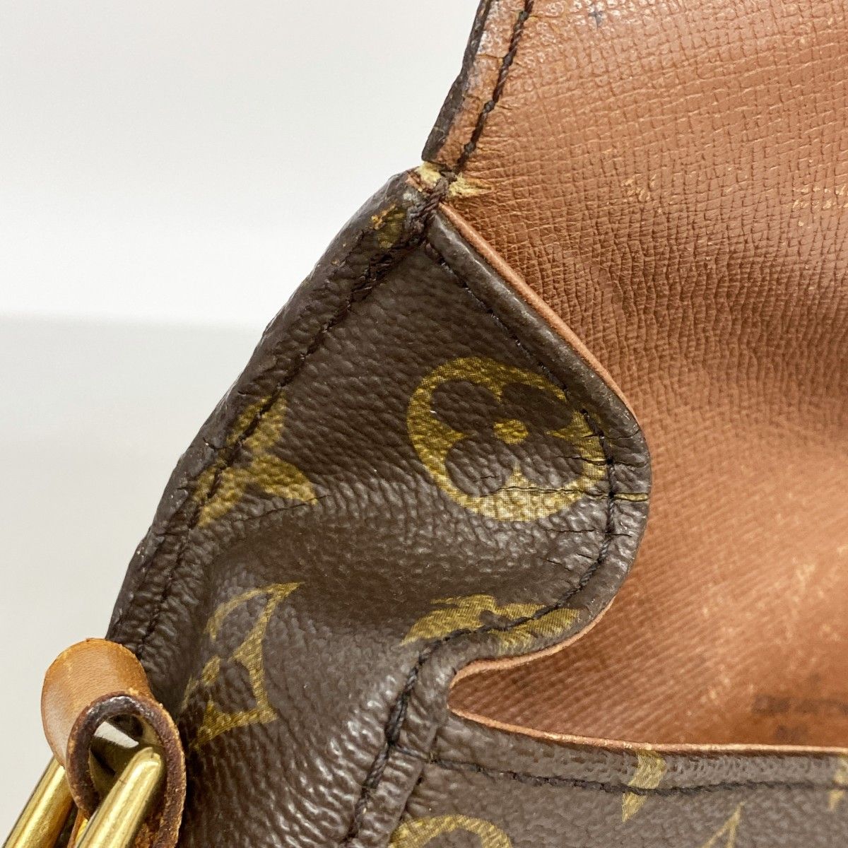 Louis Vuitton Shoulder Bag Monogram Mini Saint Cloud Brown — view 7