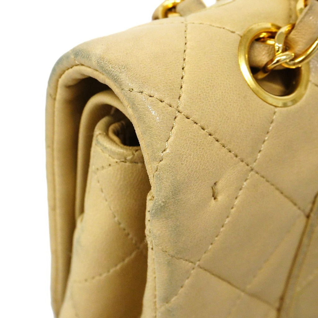 Chanel Shoulder Bag Quilted Lambskin Beige Gold — view 8