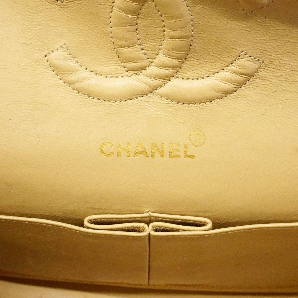 Chanel Shoulder Bag Quilted Lambskin Beige Gold — view 5