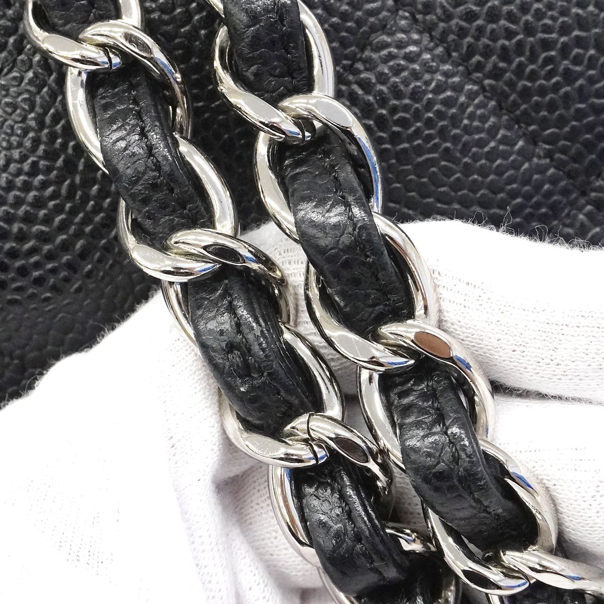 Chanel Shoulder Bag Deca Quilted Caviar Leather Black Silver — view 8