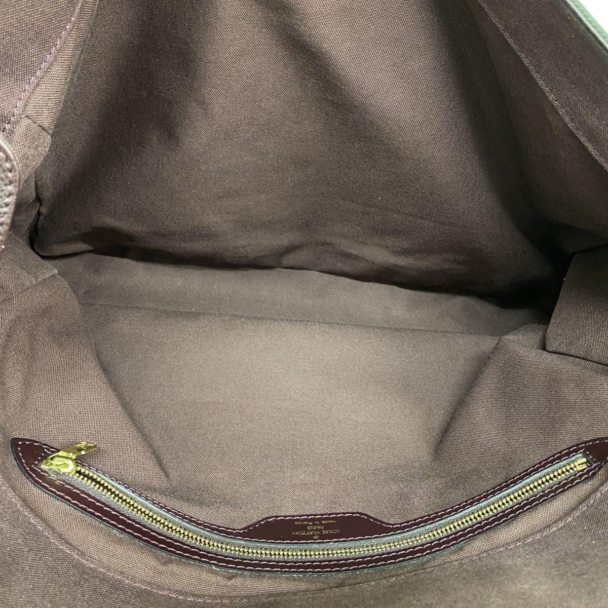 Louis Vuitton Shoulder Bag Taiga Delsu Acajou — view 4
