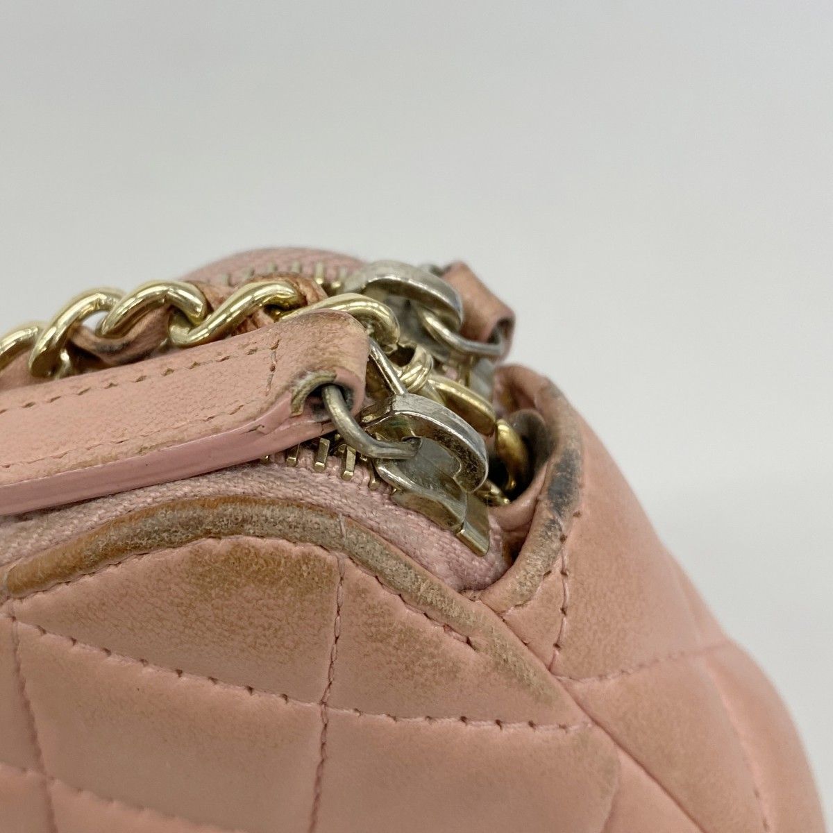 Chanel Shoulder Bag Quilted Lambskin Pink Champagne Gold — view 7