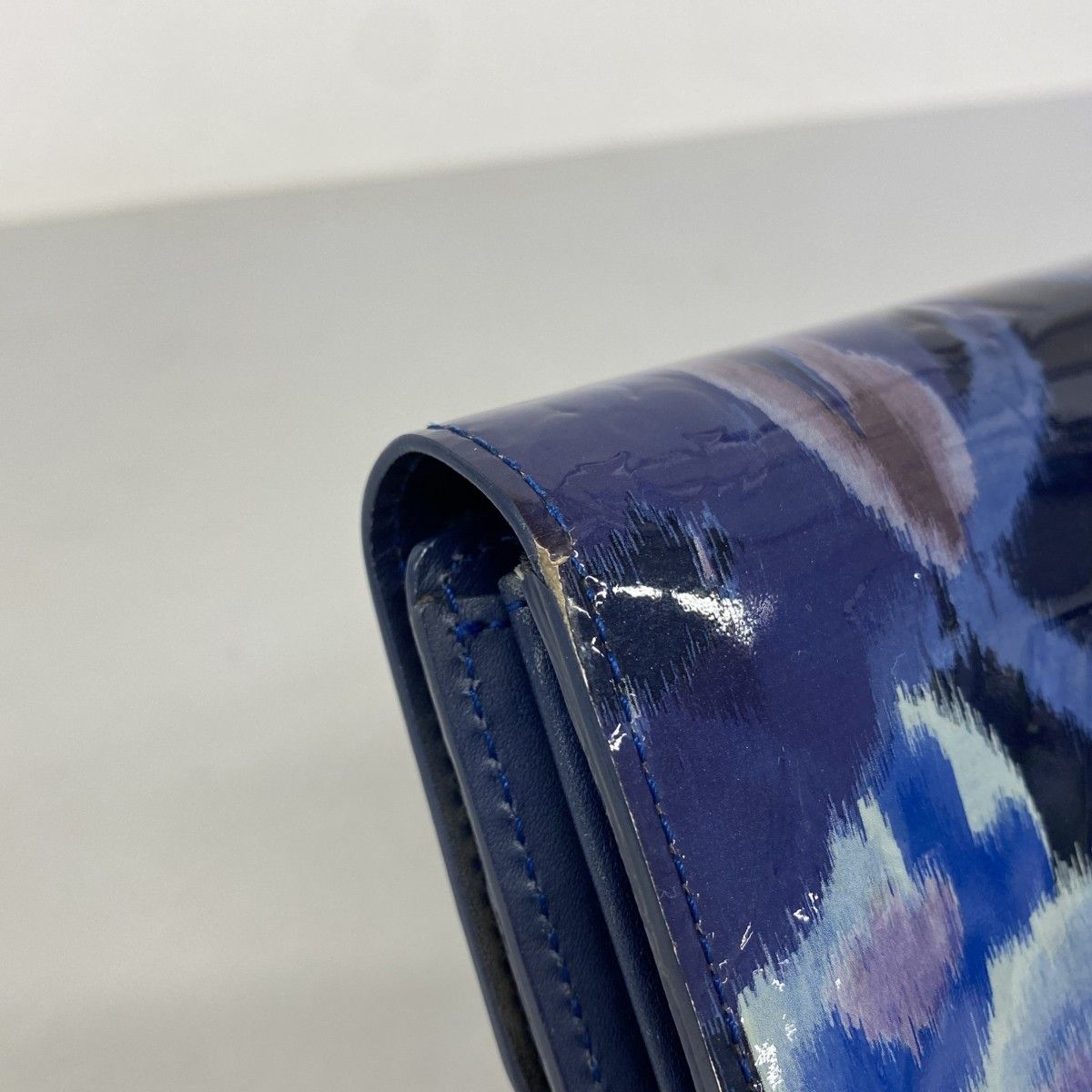 Louis Vuitton Wallet Vernis Ikat Flower Portefeuille Sarah Grand Blue — view 5
