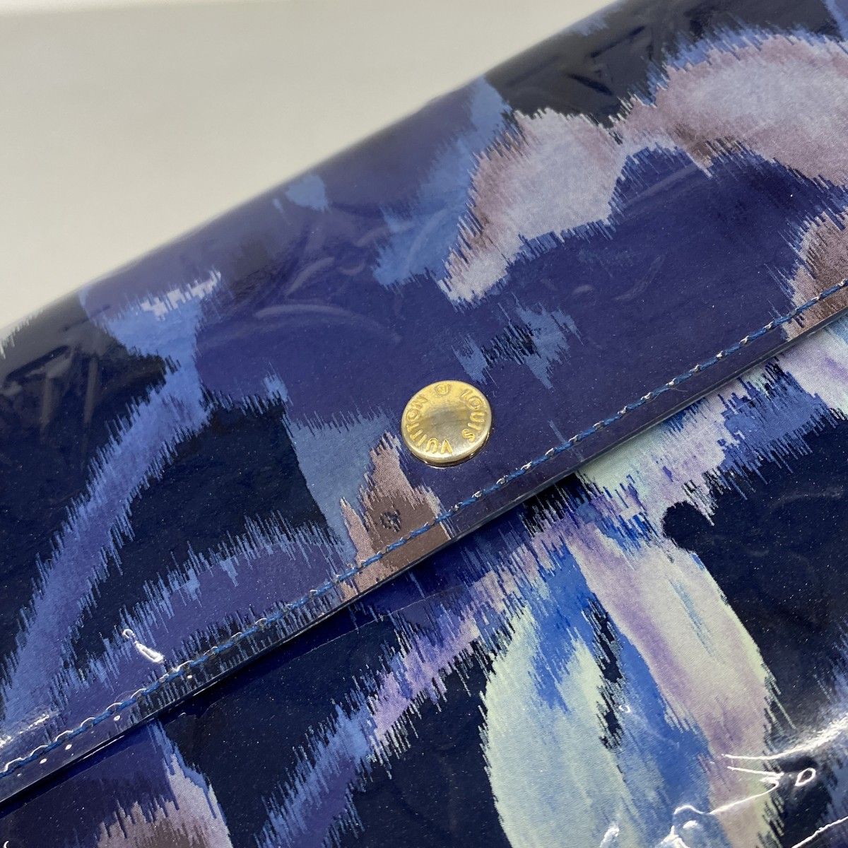 Louis Vuitton Wallet Vernis Ikat Flower Portefeuille Sarah Grand Blue — view 8