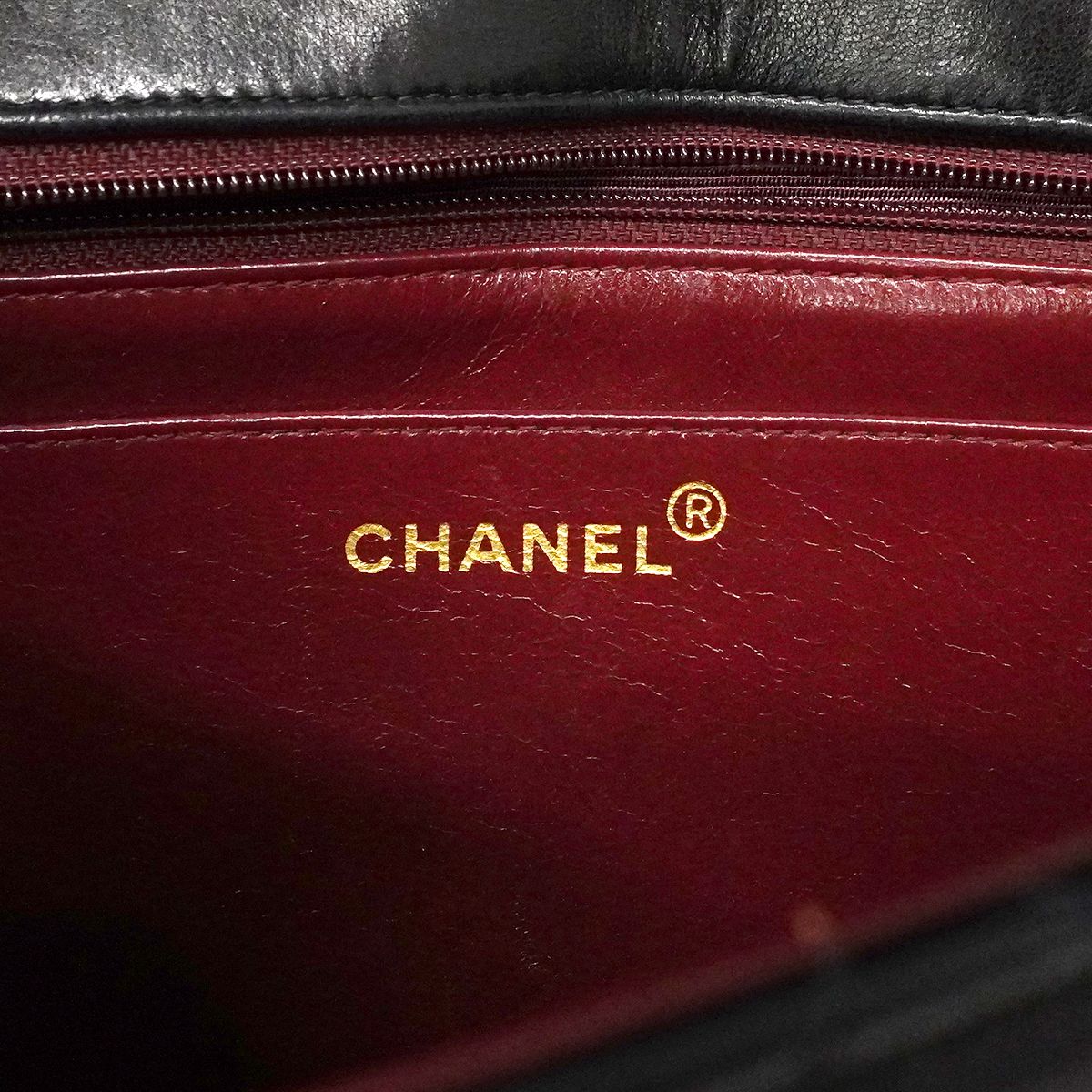 Chanel Shoulder Bag Diana Lambskin Black Gold — view 5