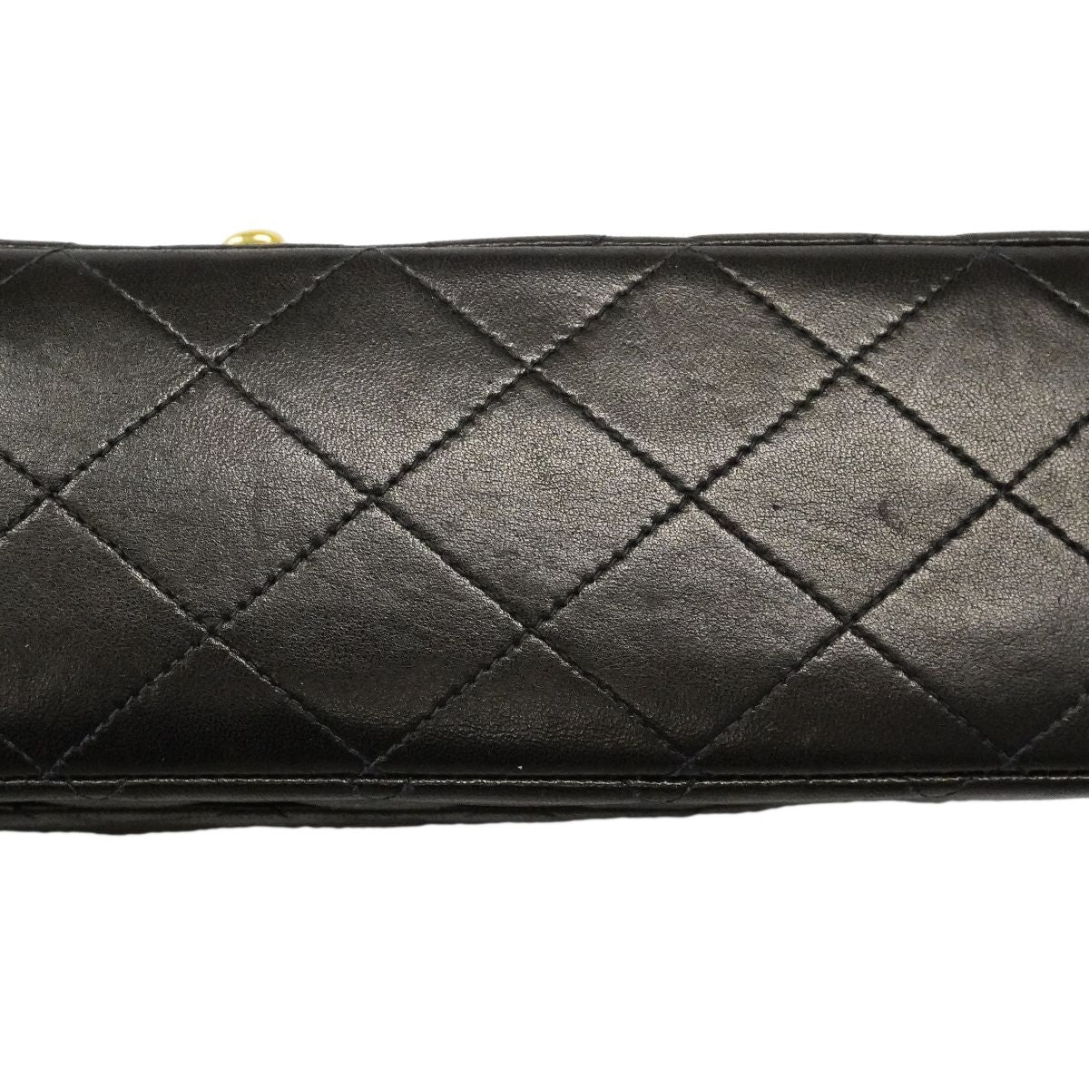 Chanel Shoulder Bag Quilted Lambskin Black Gold — view 8