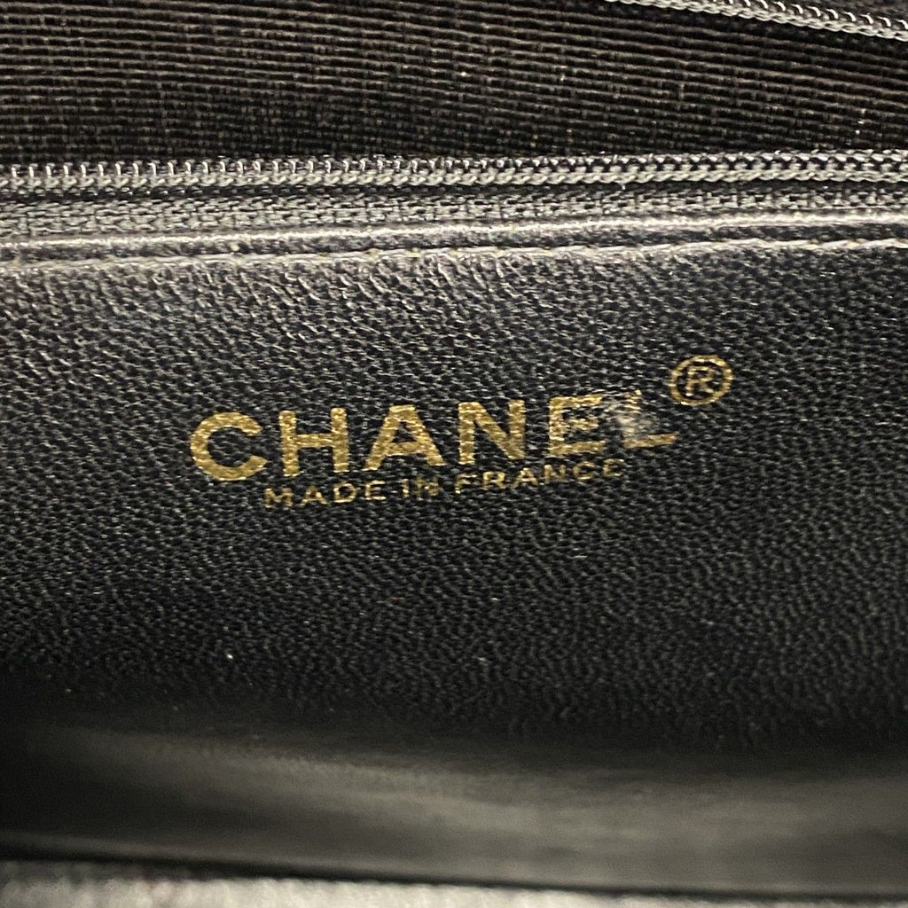 Chanel Handbag Caviar Leather Black Gold — view 5