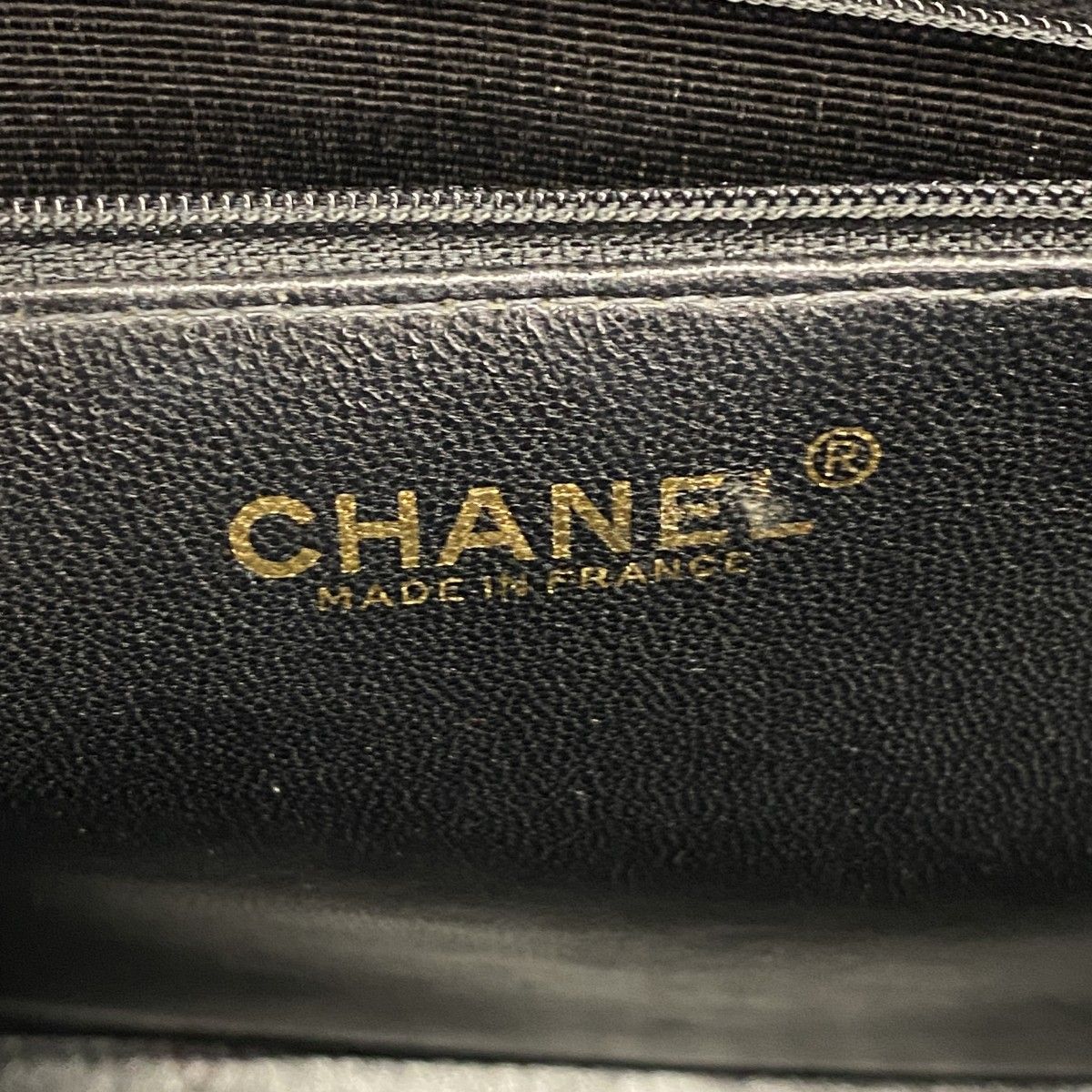 Chanel Handbag Caviar Leather Black Gold — view 5
