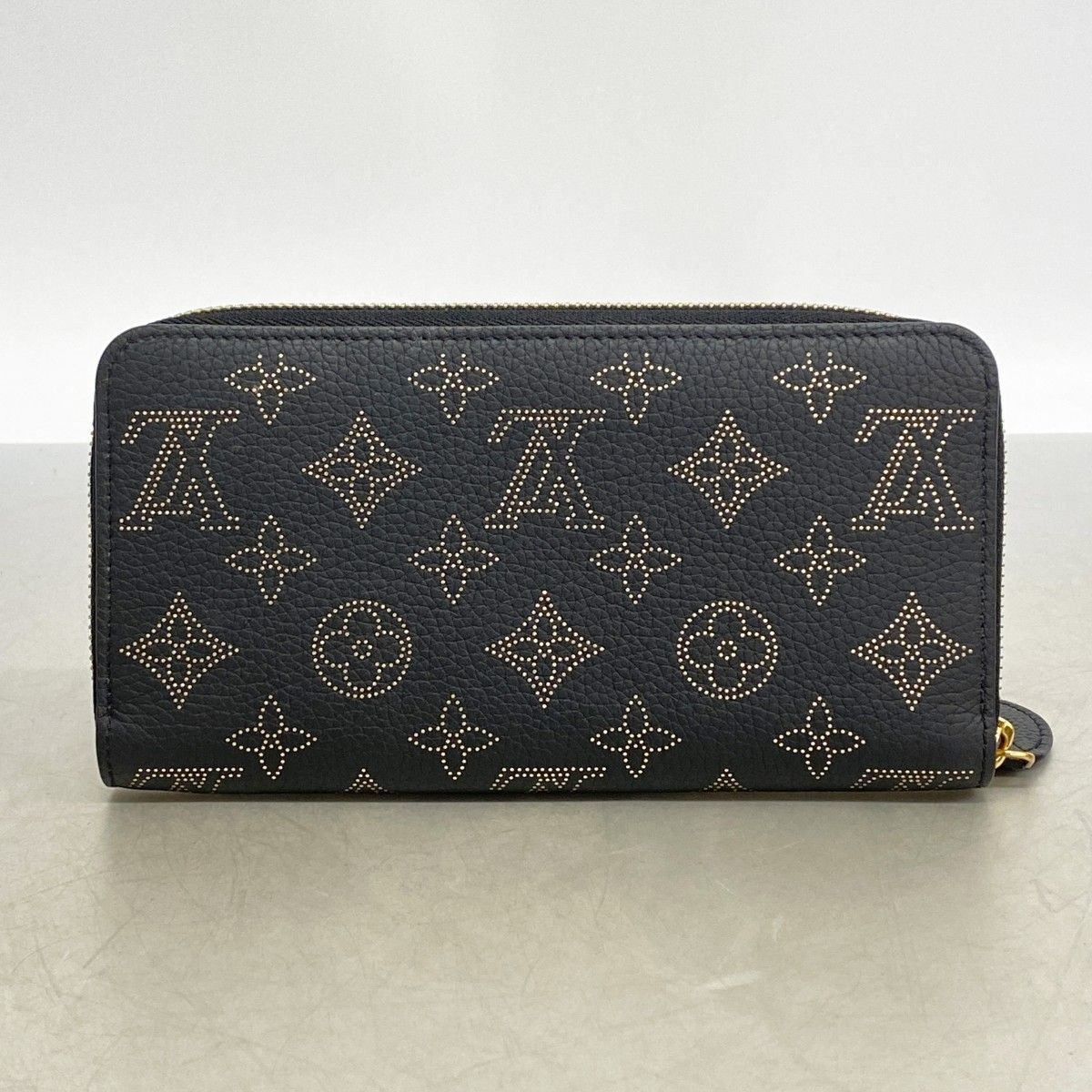 Louis Vuitton Wallet Mahina Zippy Noir — view 6