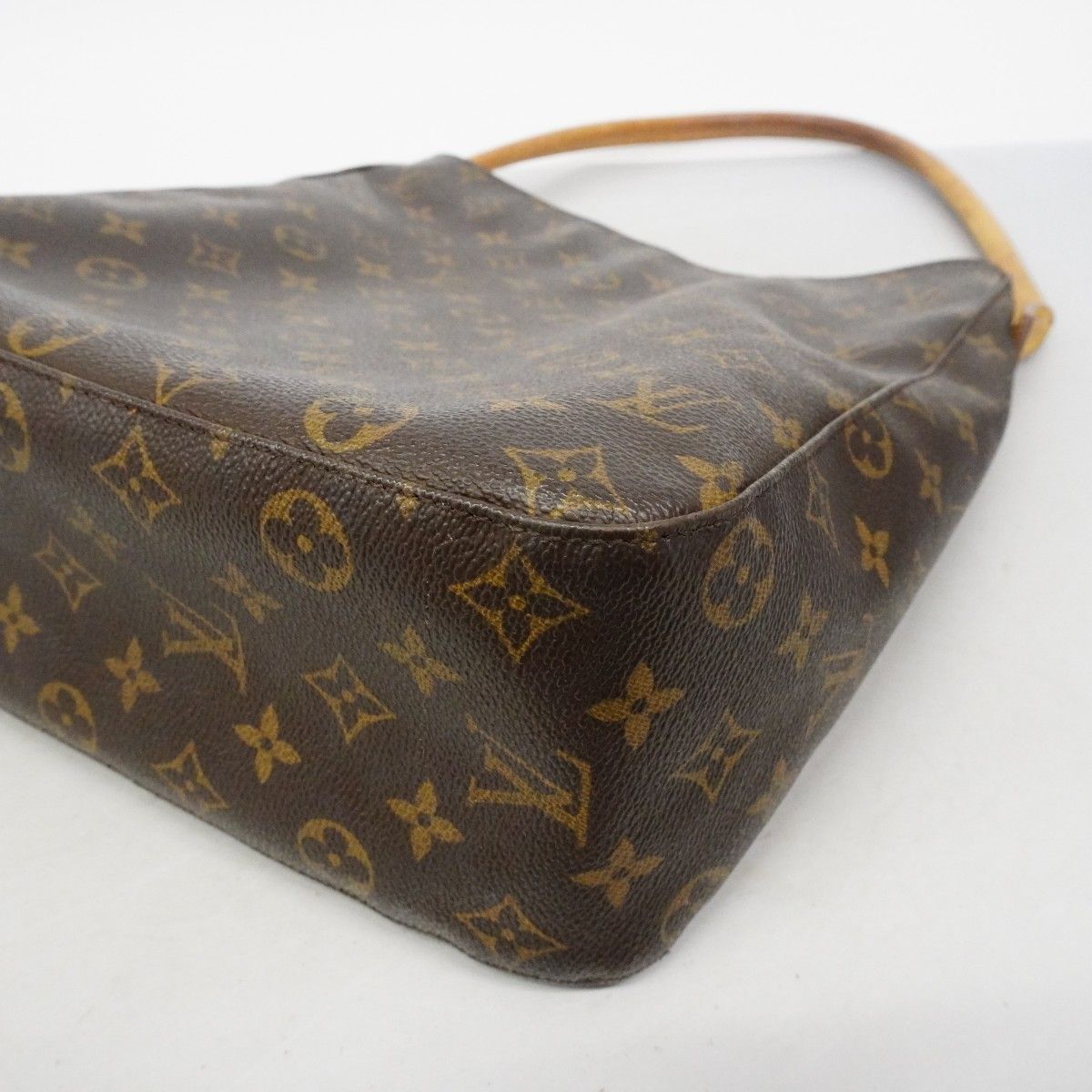 Louis Vuitton Shoulder Bag Monogram Looping GM Brown — view 7