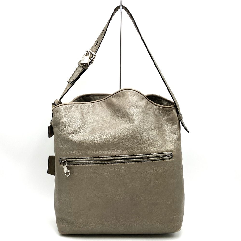 Loewe Heritage Shoulder Bag Leather Silver Metallic — view 4