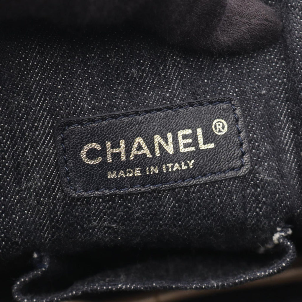 Chanel Handbag Spark Ring Denim CC Logo Indigo Blue — view 4
