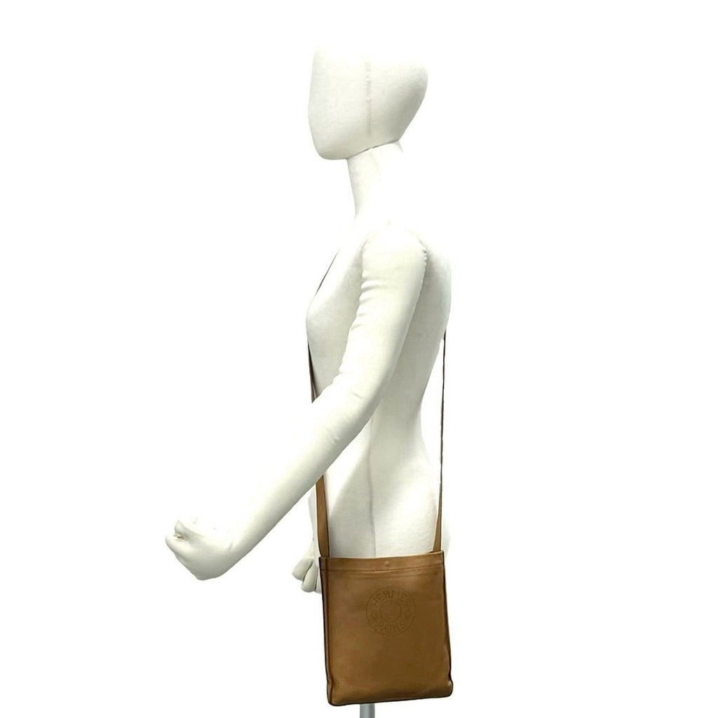 Hermes Clou de Selle Agno Milo Leather Shoulder Bag Pochette Brown — view 2