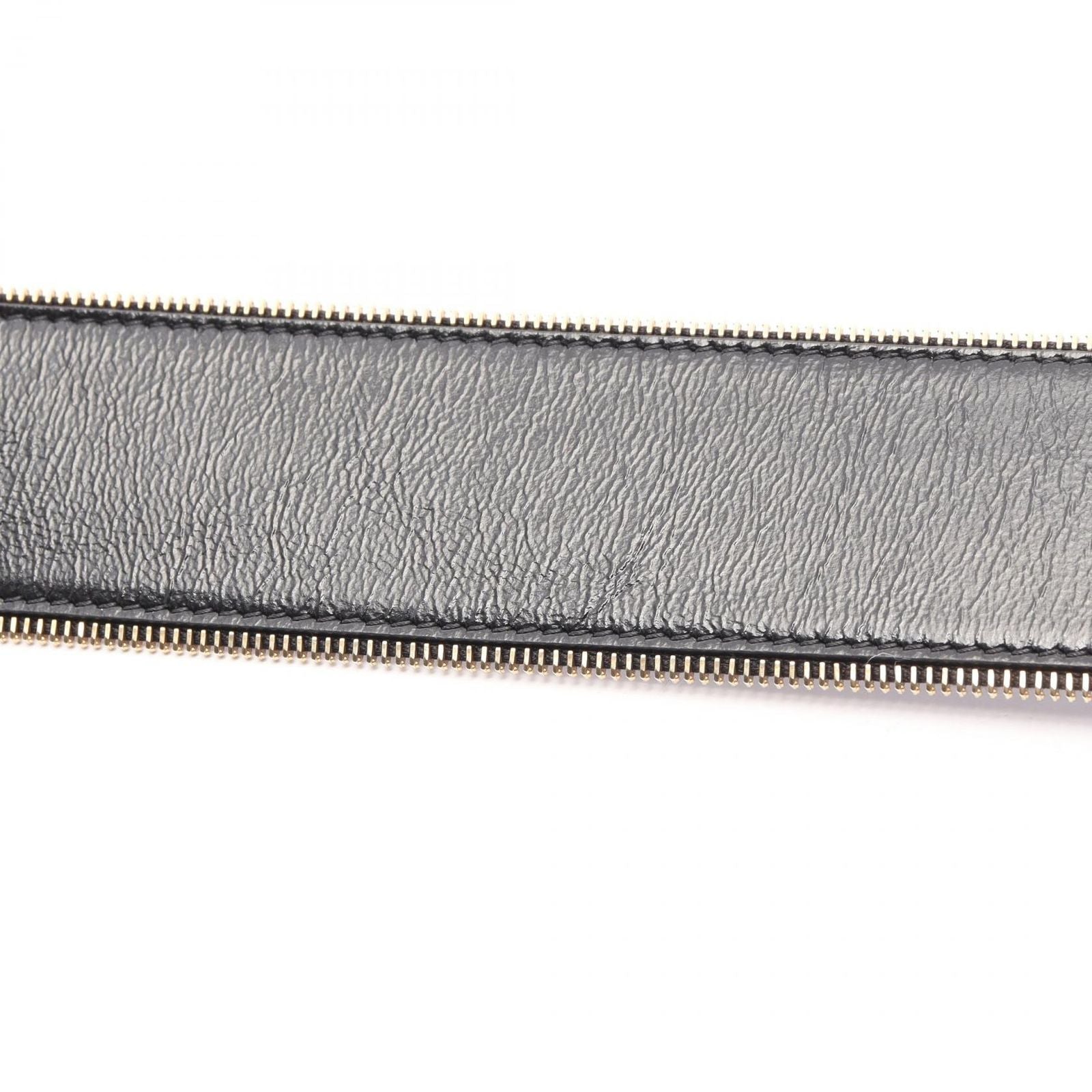 Chanel Belt CC Logo Leather — view 5