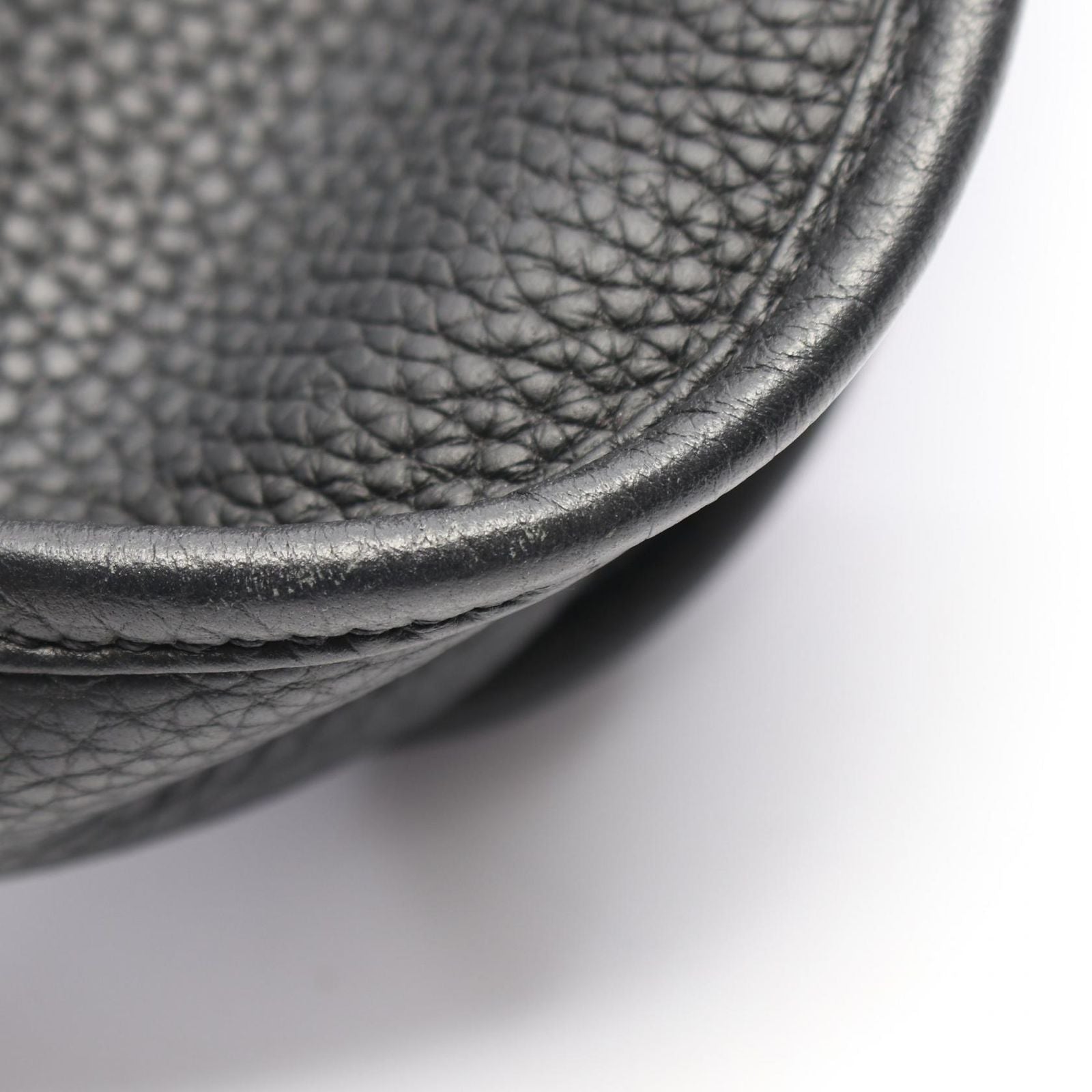 Hermes Shoulder Bag Evelyne 3 Trois PM Black Leather — view 6