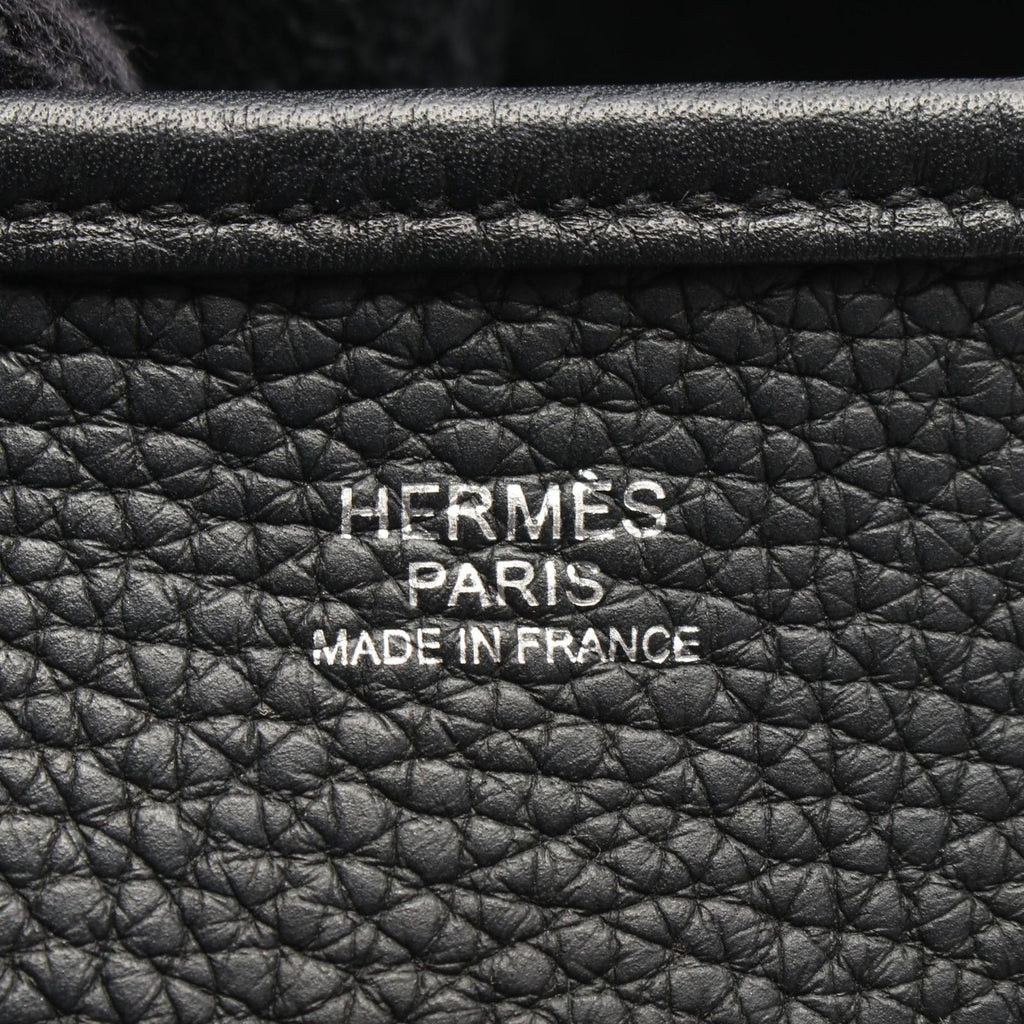 Hermes Shoulder Bag Evelyne 3 Trois PM Black Leather — view 4