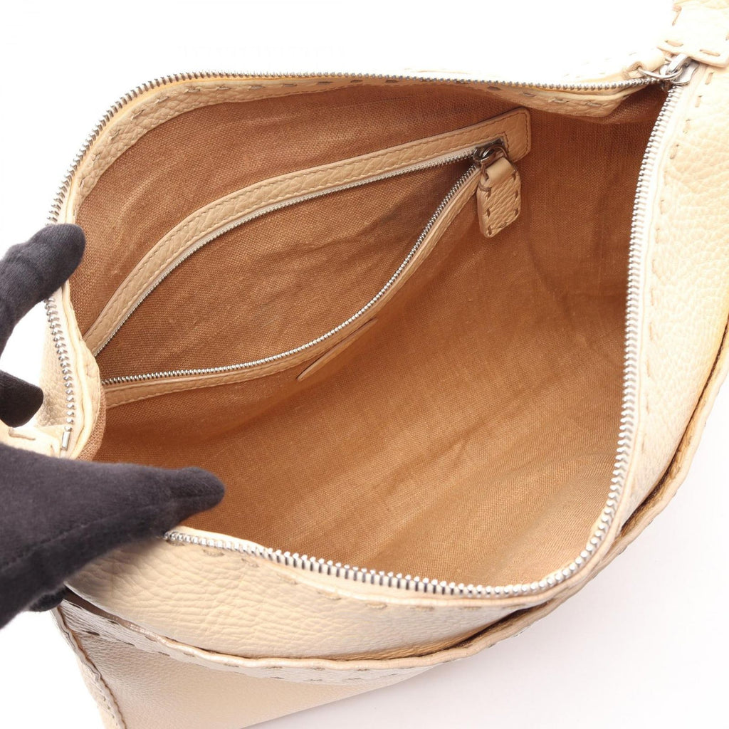 Fendi Shoulder Bag Selleria Cream Leather — view 3
