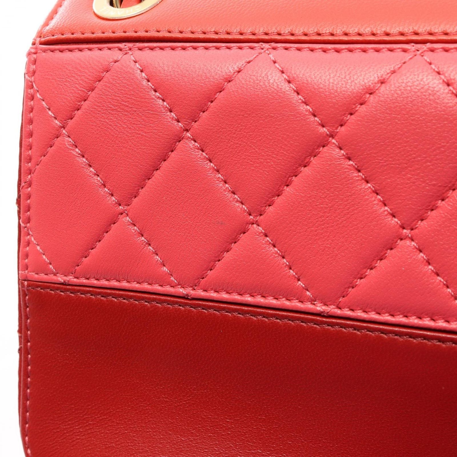 Chanel Shoulder Bag Quilted Red Pink Lambskin Small Chain — view 8