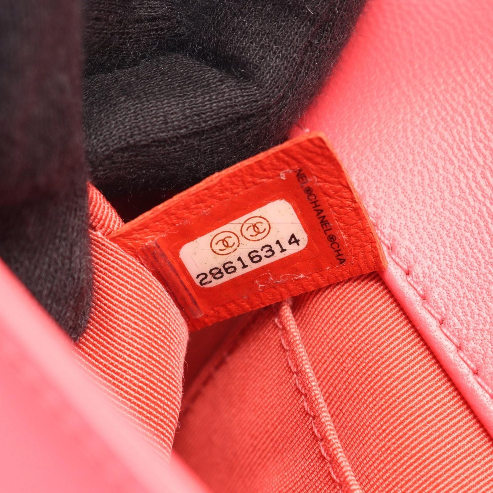 Chanel Shoulder Bag Quilted Red Pink Lambskin Small Chain — view 5