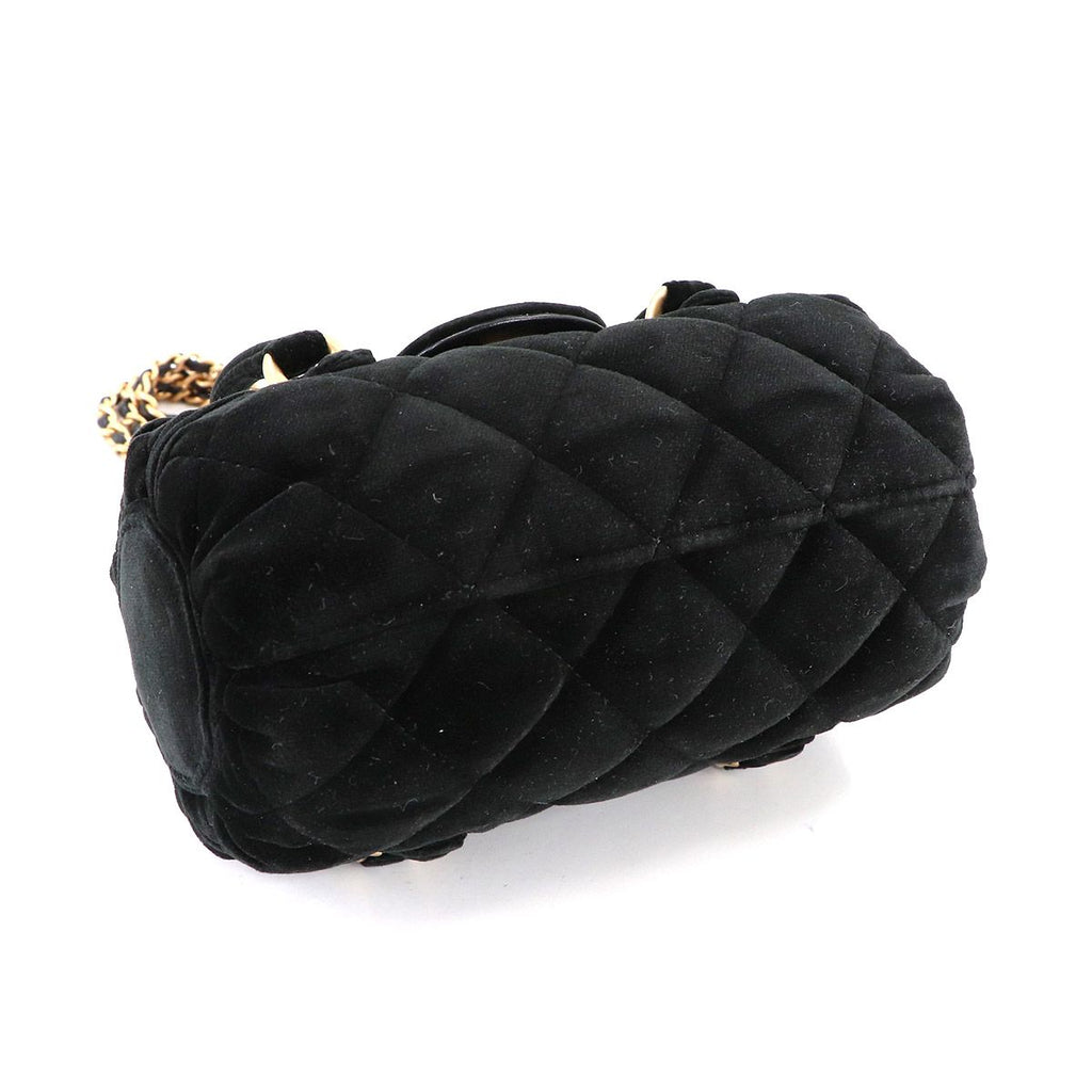 Chanel Quilted 2-Way Hand Chain Shoulder Bag Velvet Leather Black Velour — view 4
