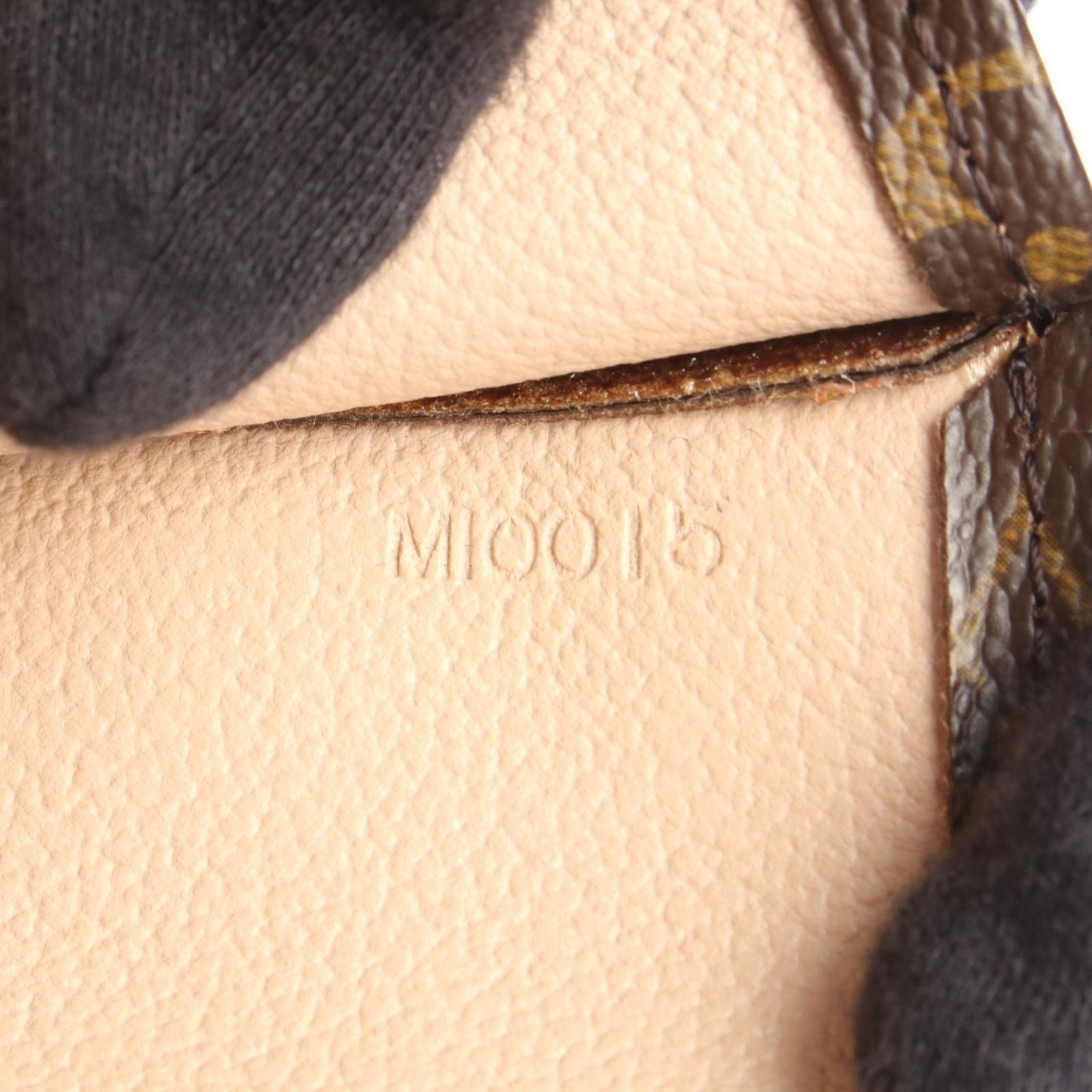 Louis Vuitton Tote Sac Plat Monogram Canvas Leather Sac — view 5