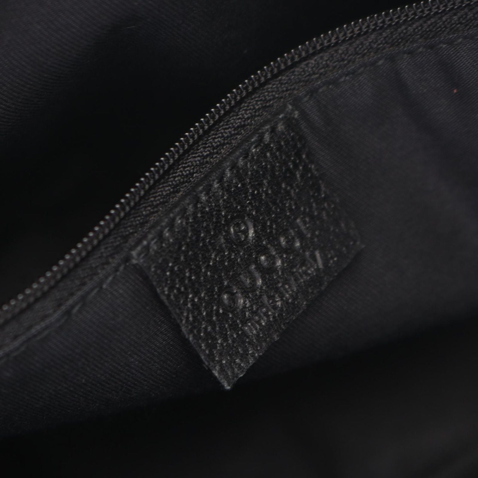 Gucci Shoulder Bag Abbey GG Canvas Black — view 4