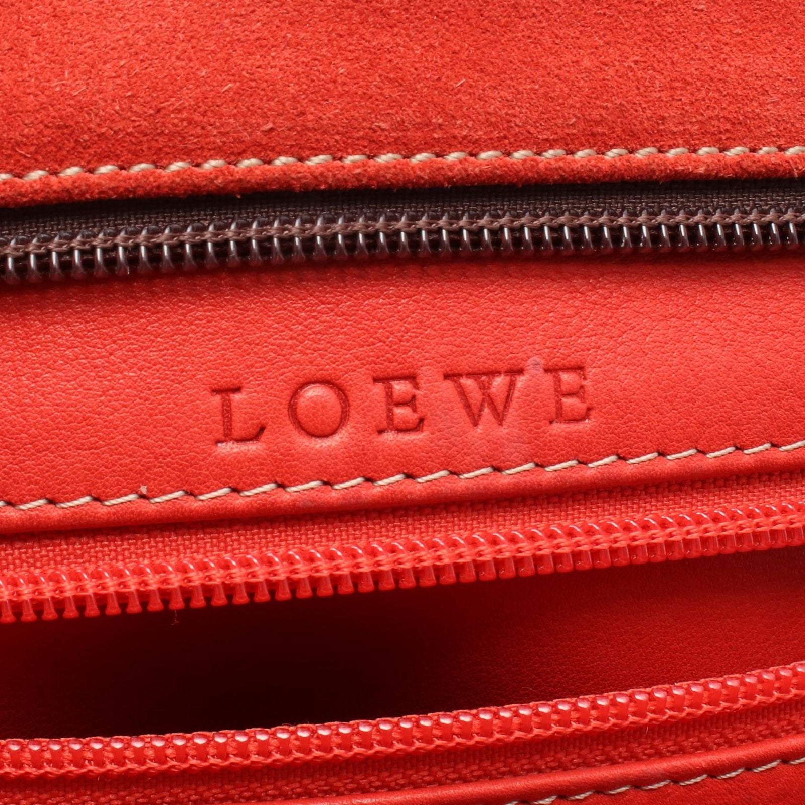 Loewe Handbag Amazona 32 Red Brown Suede Leather Hand — view 4