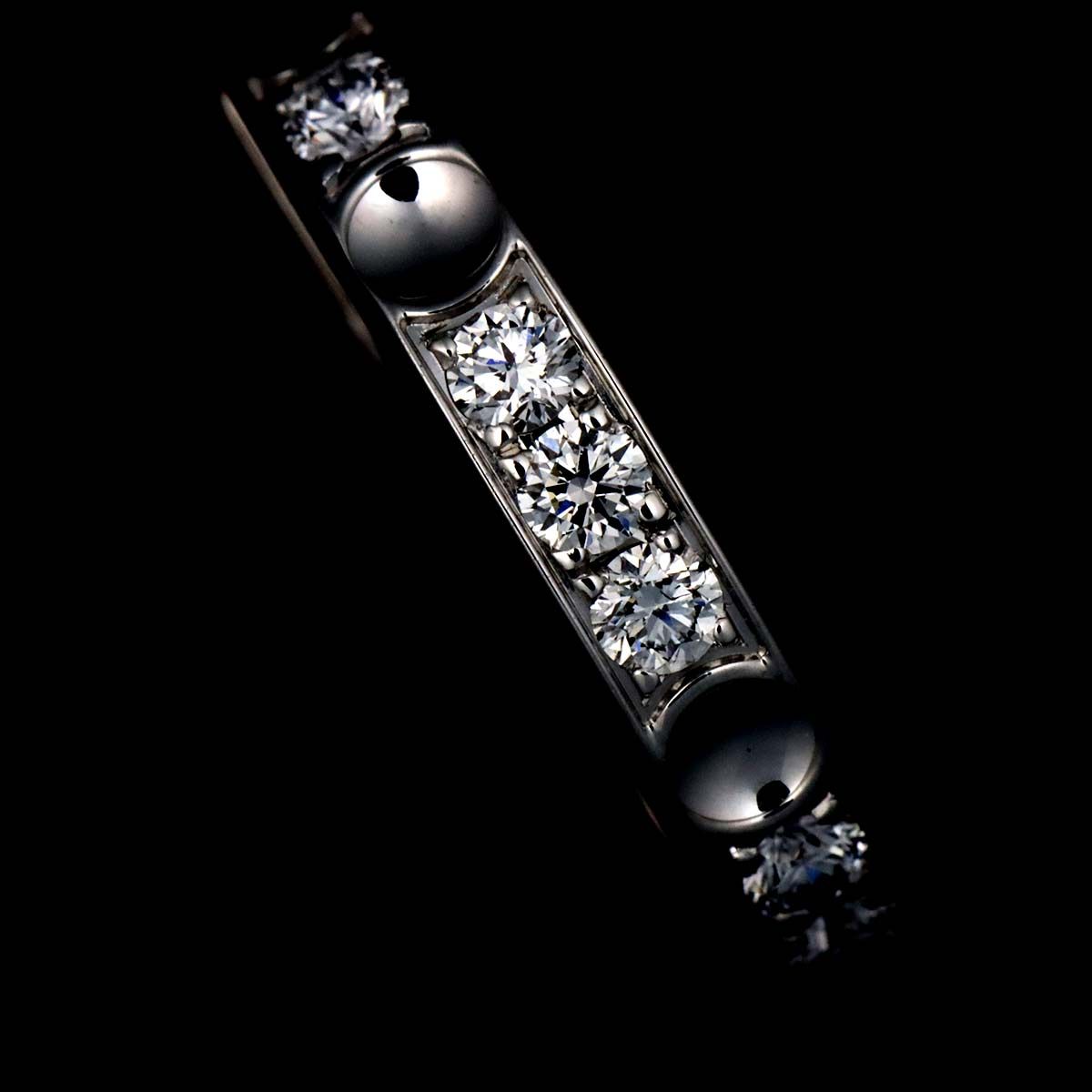 Louis Vuitton Hoop Earrings Empreinte Diamond 18k WG White Gold One Side Single — view 6