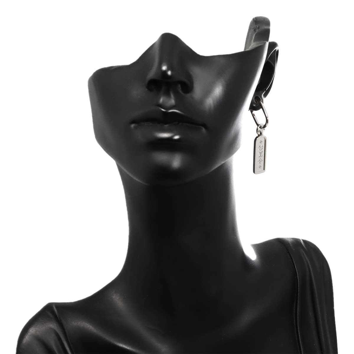 Louis Vuitton Tag Hoop Earrings 18k WG 750 Single Only One Pierced — view 8