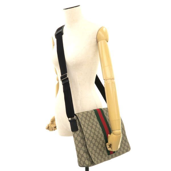 Gucci GG Supreme Messenger — view 9
